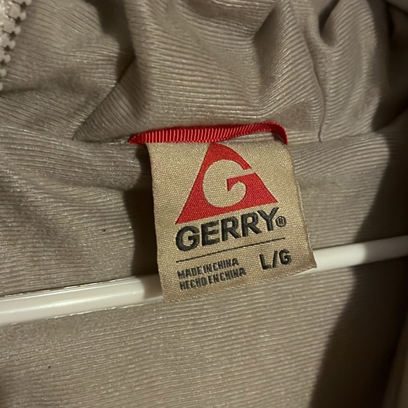 Gerry Women’s white Sherpa Jacket with fleece lining - Picture 2 of 4